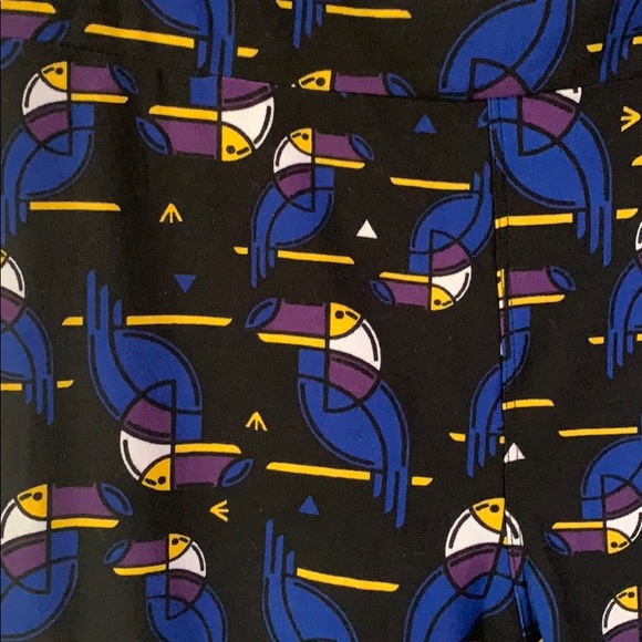 NWT Tall and Curvy LuLaRoe Leggings - Picture 3 of 4